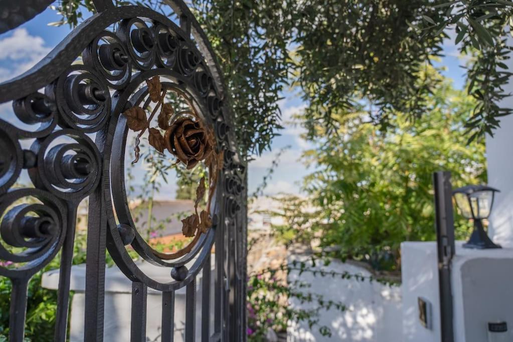 Villa Artemis Cycladic Charmed ! Атина Екстериор снимка